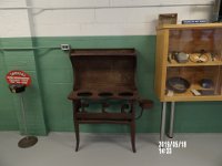 IMGP0121 Old cookstove used in the 1940's